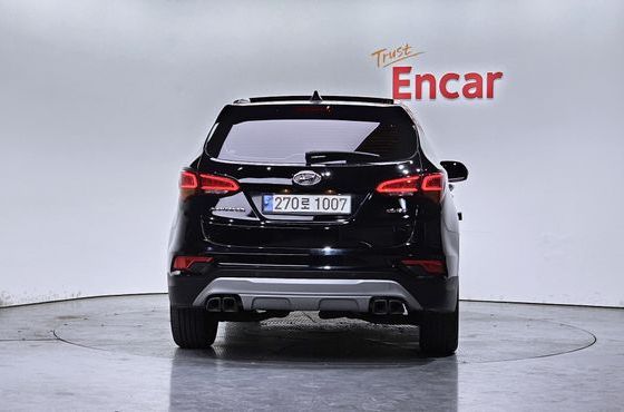 Hyundai Santafe Diesel 2.0 2WD 1 Million — пробег 97 290 км — фото 4 из 5