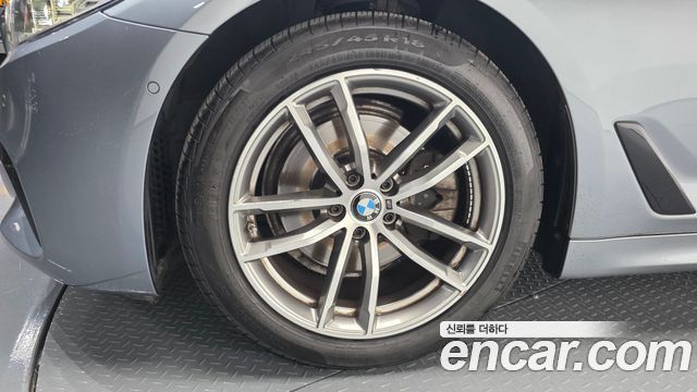 BMW 5-Series из Кореи Encar