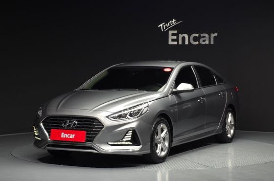 Hyundai Sonata 2.0 Smart — пробег 161 953 км — фото 1 из 5