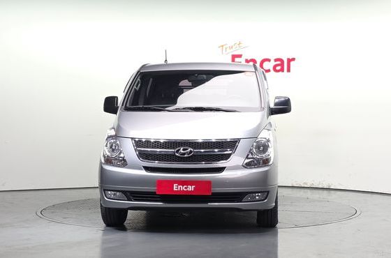 Hyundai Starex 5-Seater VAN CVX Luxury — пробег 159 827 км — фото 3 из 5