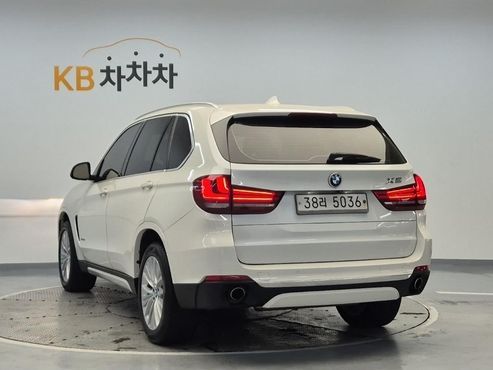 BMW X5 xDrive 30d — пробег 151 400 км — фото 2 из 5