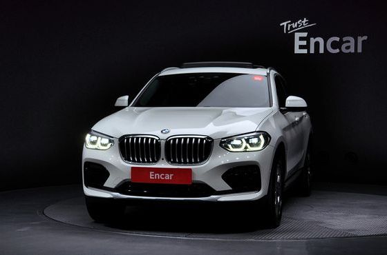 BMW X4 xDrive20i xLine — пробег 48 998 км — фото 3 из 5