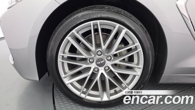 Genesis G70 из Кореи Encar