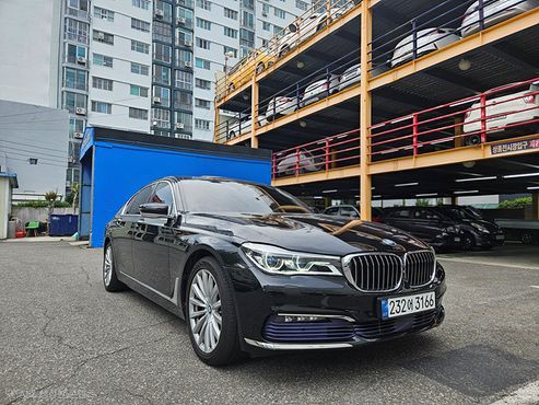 BMW 7-Series 730d xDrive — пробег 203 512 км — фото 1 из 5