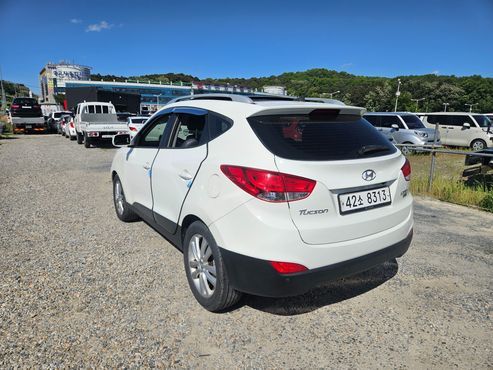 Hyundai Tucson Diesel 2WD LX20 Premier — пробег 194 842 км — фото 3 из 5