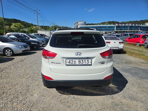 Hyundai Tucson Diesel 2WD LX20 Premier — пробег 194 842 км — фото 4 из 5