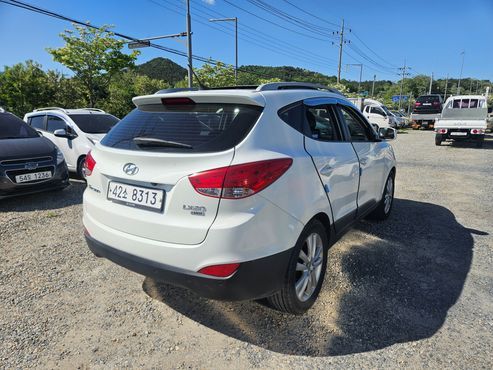 Hyundai Tucson Diesel 2WD LX20 Premier — пробег 194 842 км — фото 5 из 5