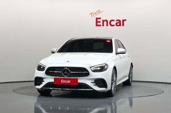 Mercedes-Benz E-Class E350 4MATIC AMG Line Edition — пробег 73 101 км — фото 3 из 5