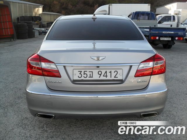 Hyundai Genesis из Кореи Encar