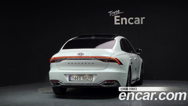Hyundai Grandeur из Кореи Encar