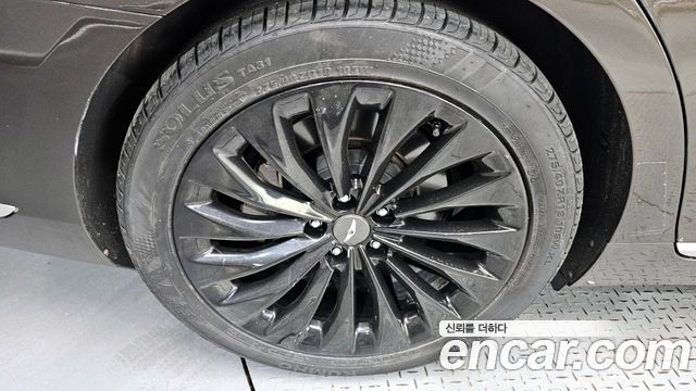 Genesis EQ900 из Кореи Encar