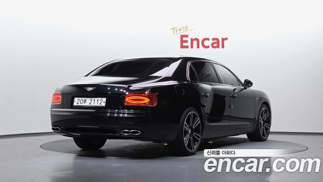 Bentley Flying Spur 4.0 — пробег 84 259 км — фото 2 из 5