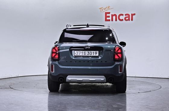 Mini Countryman ALL4 Classic Lite 2nd — пробег 58 030 км — фото 4 из 5