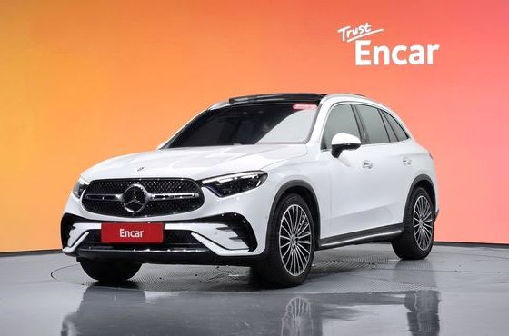 Mercedes-Benz GLC-Class GLC300 4MATIC AMG Line — пробег 6 259 км — фото 1 из 5