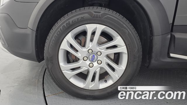 Volvo XC70 из Кореи Encar