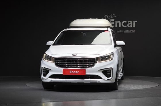 Kia Carnival 9-Seater Noblesse Special — пробег 95 905 км — фото 3 из 5
