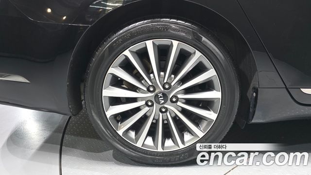 Kia K7 из Кореи Encar