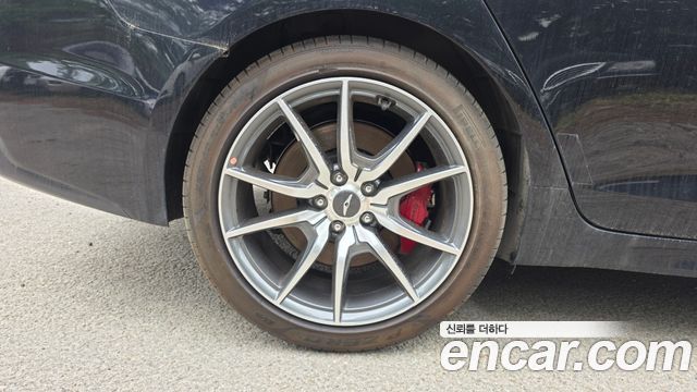 Genesis G70 из Кореи Encar