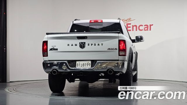 Dodge Ram Pick Up 5.7 — пробег 118 162 км — фото 4 из 5