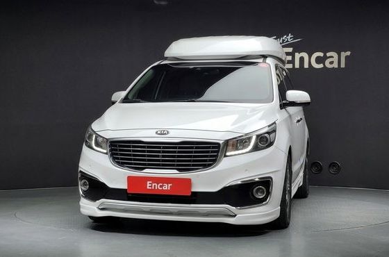 Kia Carnival Gasoline 9-seater Hi-Limousine Noblesse — пробег 66 050 км — фото 3 из 5