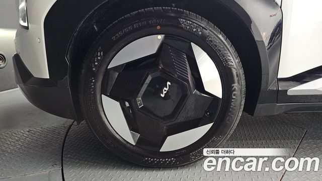 Kia EV5 из Кореи Encar