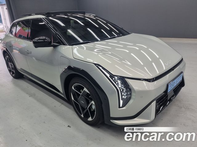 Kia EV4 из Кореи Encar