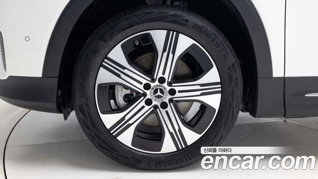 Mercedes-Benz EQB из Кореи Encar