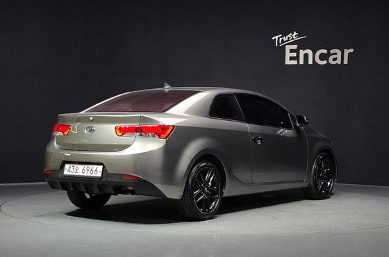 Kia Porte 2.0 Prestige — пробег 187 680 км — фото 2 из 5