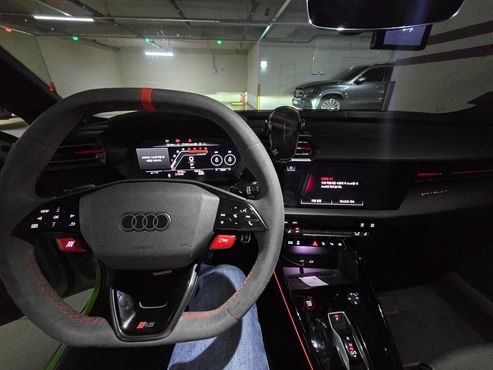 Audi RS3 2.5 TFSI Quattro — пробег 3 000 км — фото 5 из 5