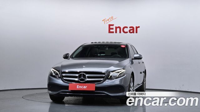 Mercedes-Benz E-Class E300 4MATIC Avnatgarde — пробег 59 876 км — фото 3 из 5