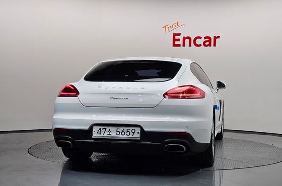 Porsche Panamera 3.6 AWD 970 — пробег 136 003 км — фото 4 из 5
