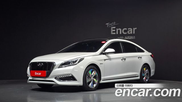 Hyundai Sonata 2.0 Plug-in HEV Exclusive — пробег 143 952 км — фото 1 из 5