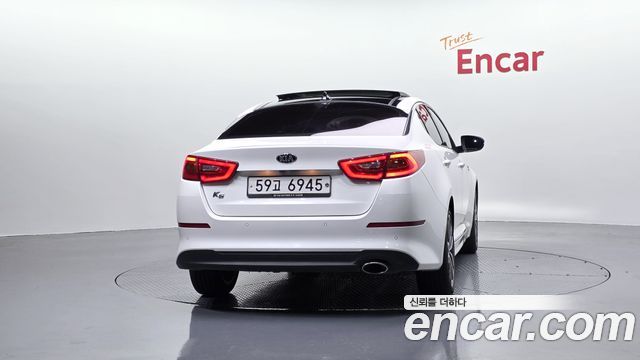 Kia K5 Luxury Trendy — пробег 28 690 км — фото 4 из 5