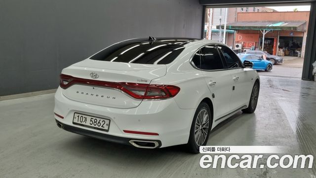 Hyundai Grandeur Exclusive Special — пробег 48 160 км — фото 4 из 5