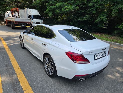 Genesis G70 2.0T Sport Package — пробег 86 950 км — фото 4 из 5