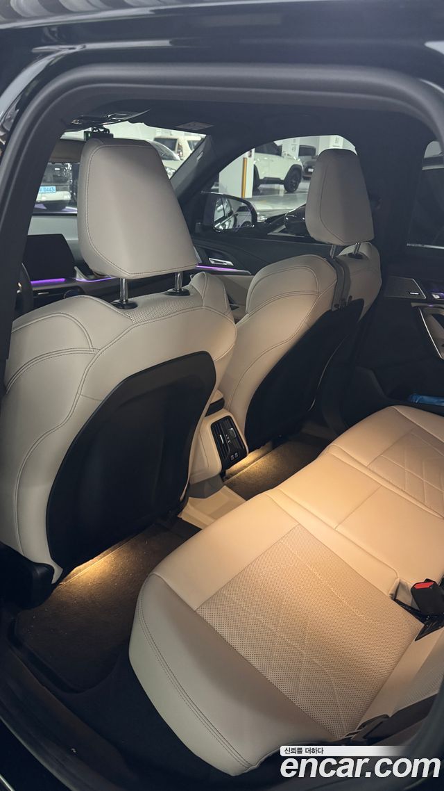 BMW iX1 из Кореи Encar