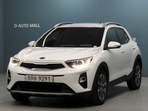 Kia Stonic 1.4 Trendy — пробег 85 200 км — фото 1 из 5