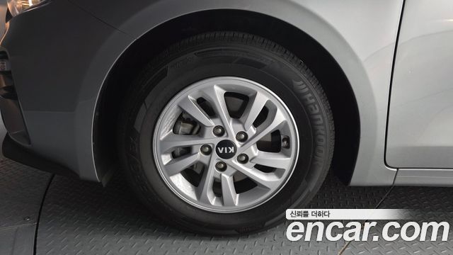Kia K3 из Кореи Encar
