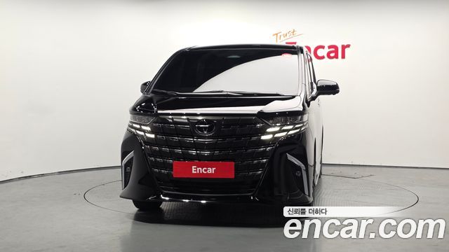 Toyota Alphard 2.5 HEV Executive AWD — пробег 28 653 км — фото 3 из 5