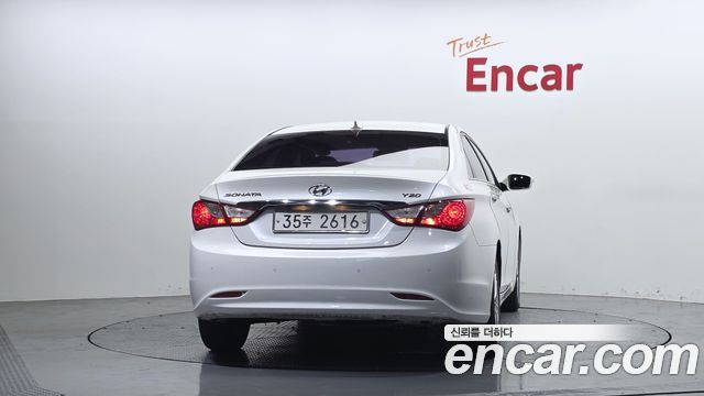 Hyundai Sonata Prime High-Deluxe — пробег 40 179 км — фото 4 из 5