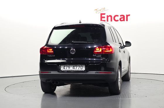 Volkswagen Tiguan 2.0 TDI Comfort 5N — пробег 90 867 км — фото 4 из 5