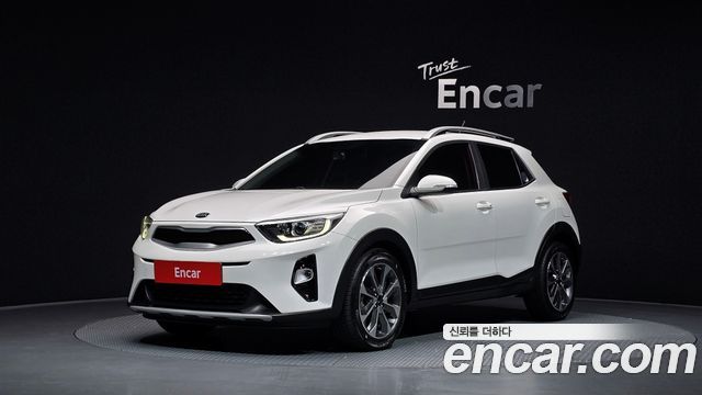 Kia Stonic из Кореи Encar