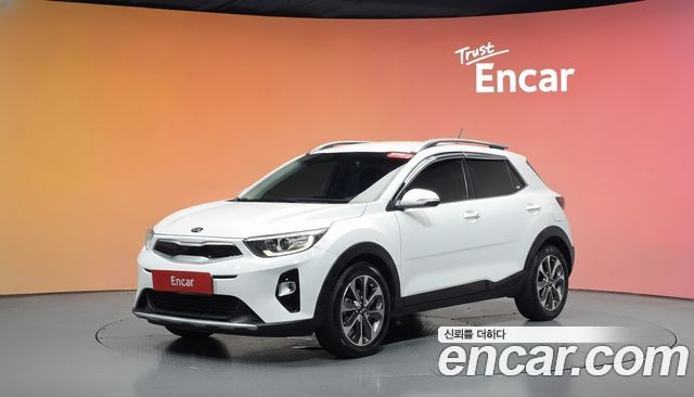 Kia Stonic 1.4 Trendy — пробег 102 867 км — фото 1 из 5