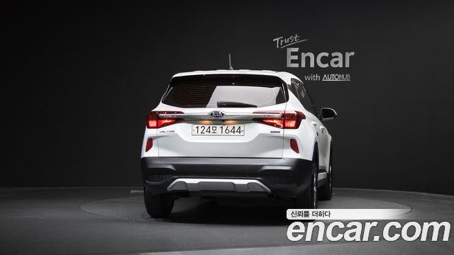 Kia Seltos из Кореи Encar