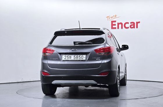 Hyundai Tucson Diesel 2WD LMX20 Premium — пробег 153 560 км — фото 4 из 5