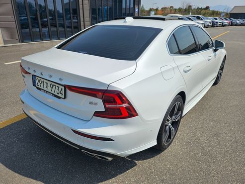 Volvo S60 B5 Inscription — пробег 95 000 км — фото 4 из 5