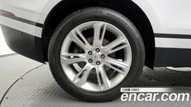 Land Rover Range Rover Velar из Кореи Encar