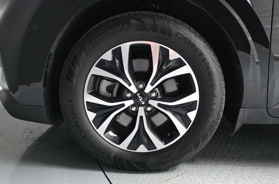 Kia Carnival Gasoline 11-Seater Signature — пробег 49 255 км — фото 5 из 5