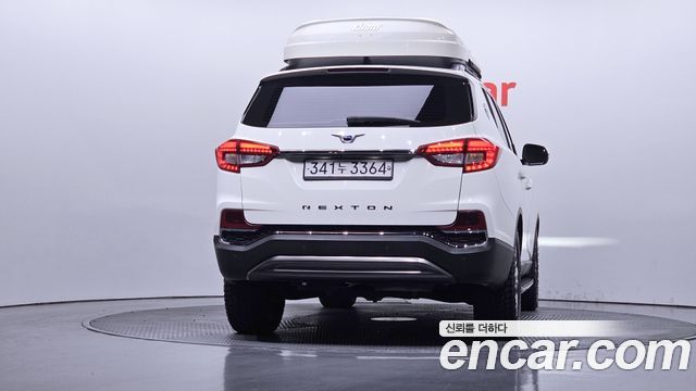 Ssangyong Rexton из Кореи Encar