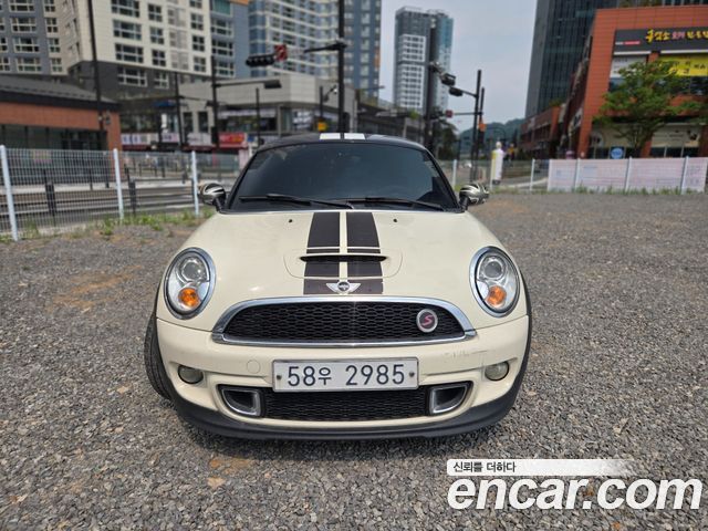 Mini Coupe 1.6 — пробег 157 000 км — фото 4 из 5